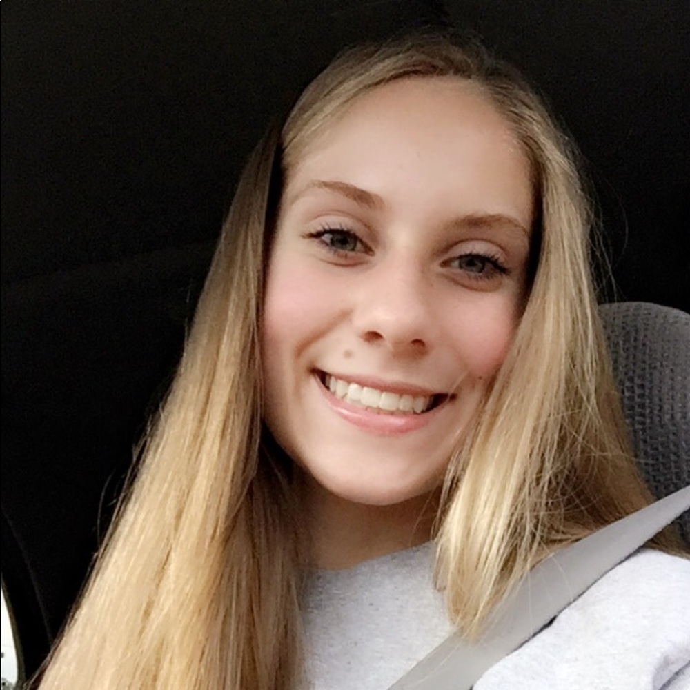 Meet your Posher, Merrill